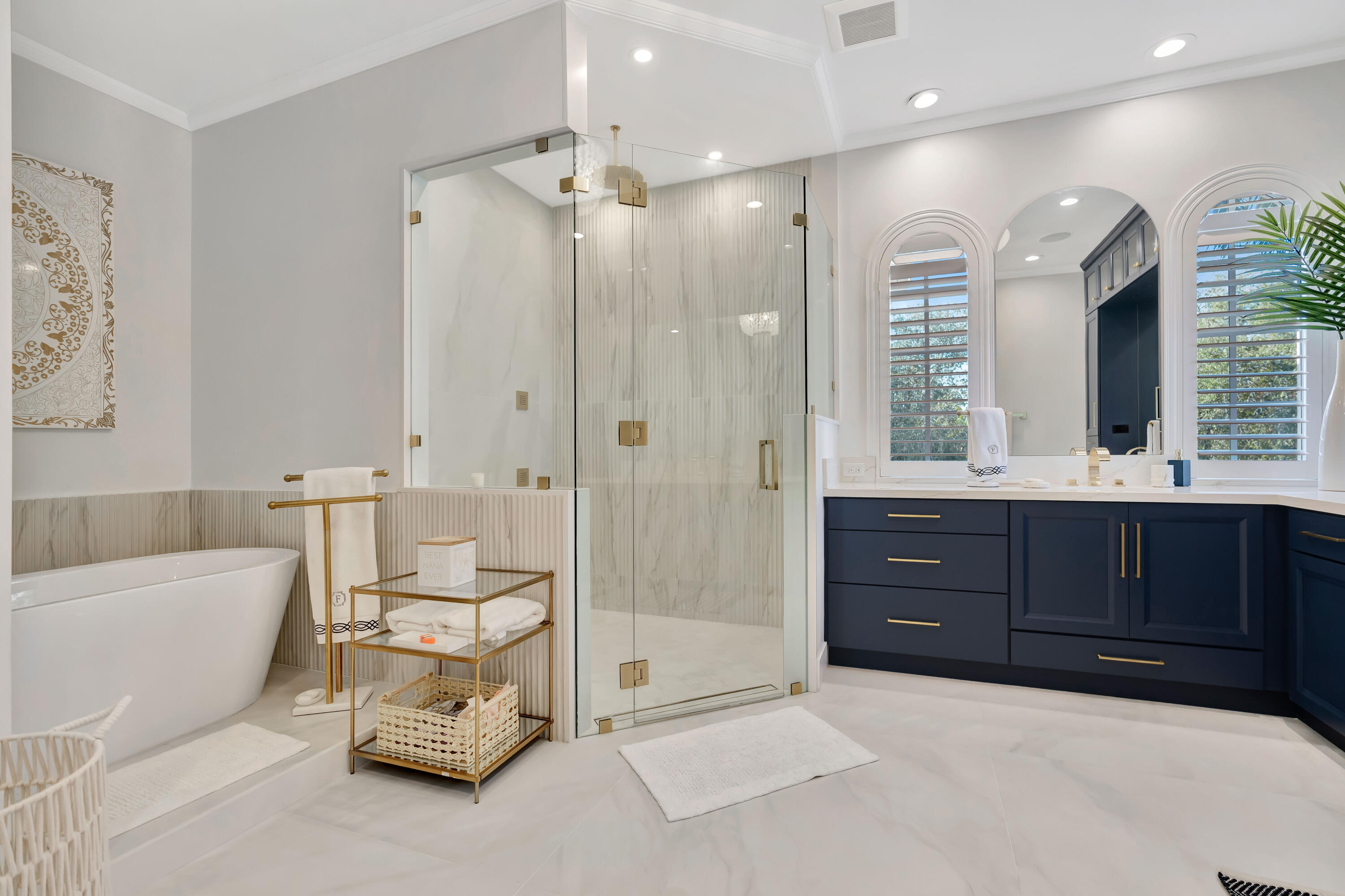 HARBOUR ISLES - Residential