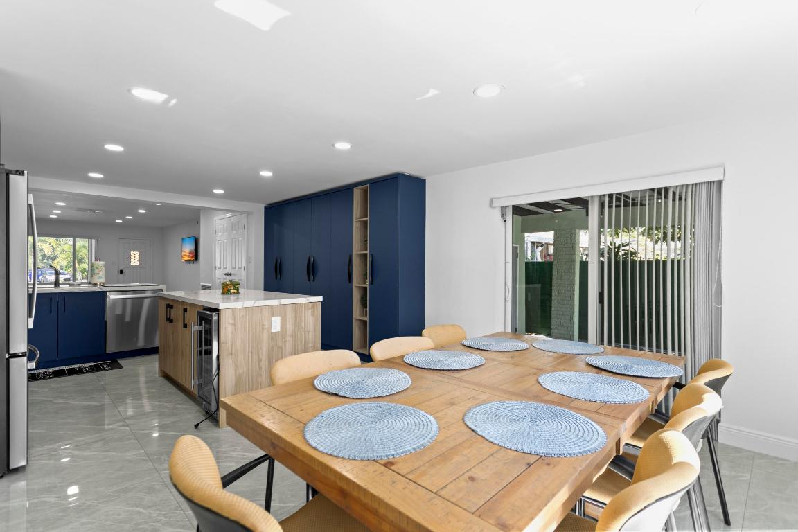 Hollywood south - Residential