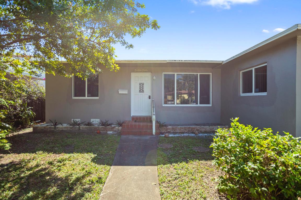 1640 Washinghton Street