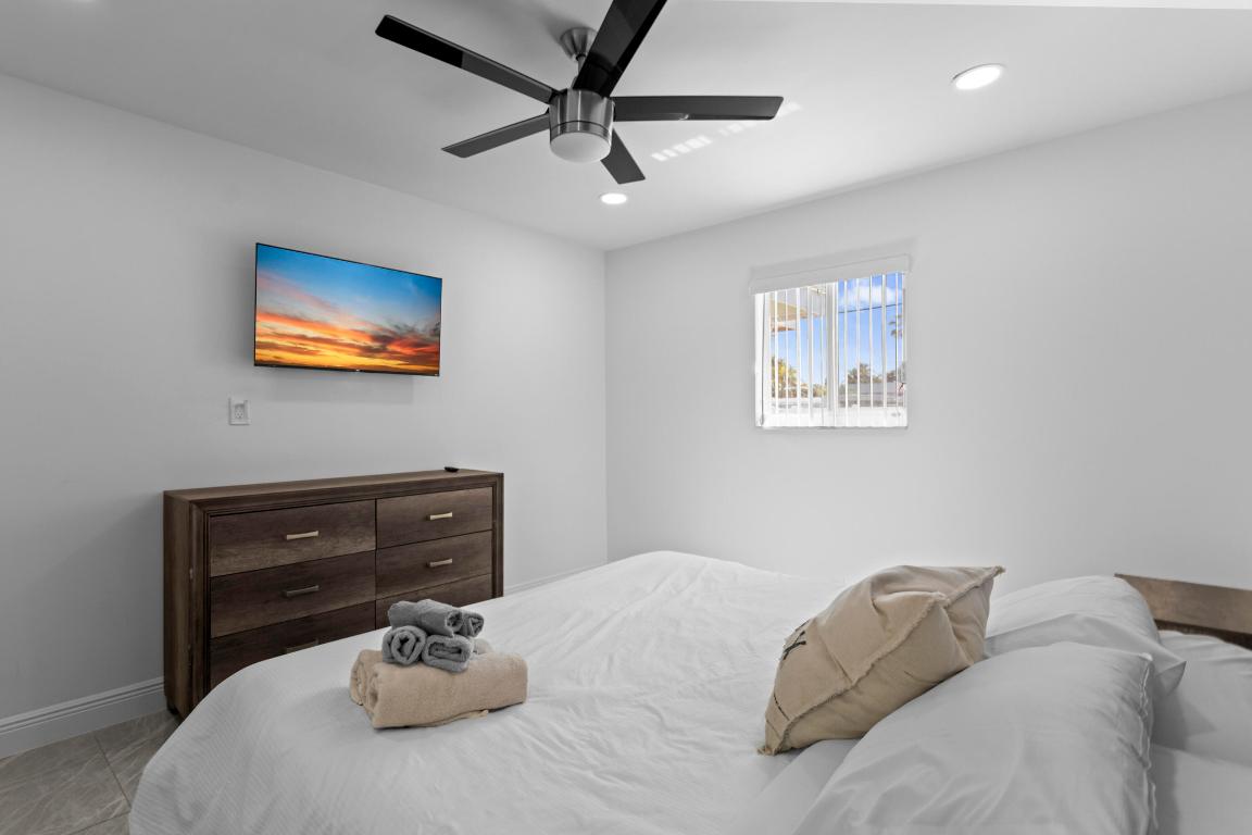 Hollywood south - Residential