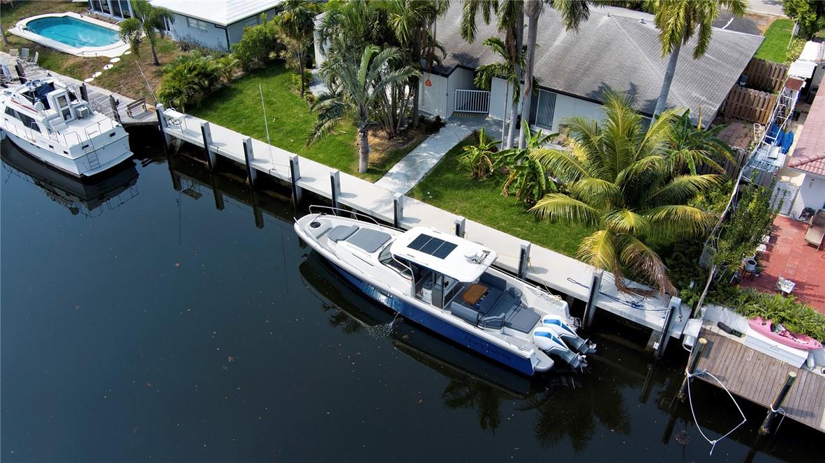 3860 NE 23rd Ave, Lighthouse Point, FL, 33064/$2,250,000 4 3860 NE 23rd Ave