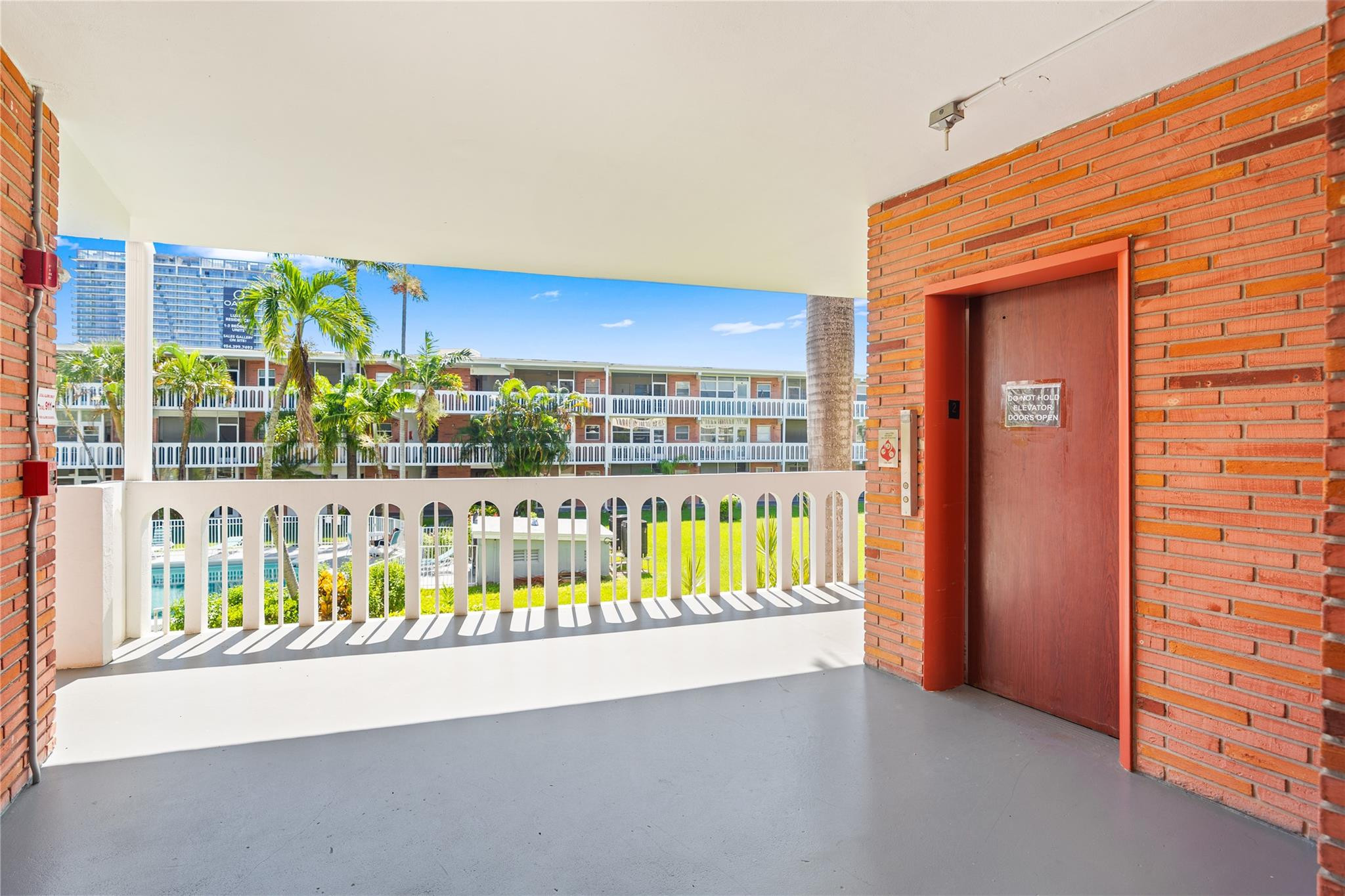 ELDORADO COUNTRY CLUB - Residential
