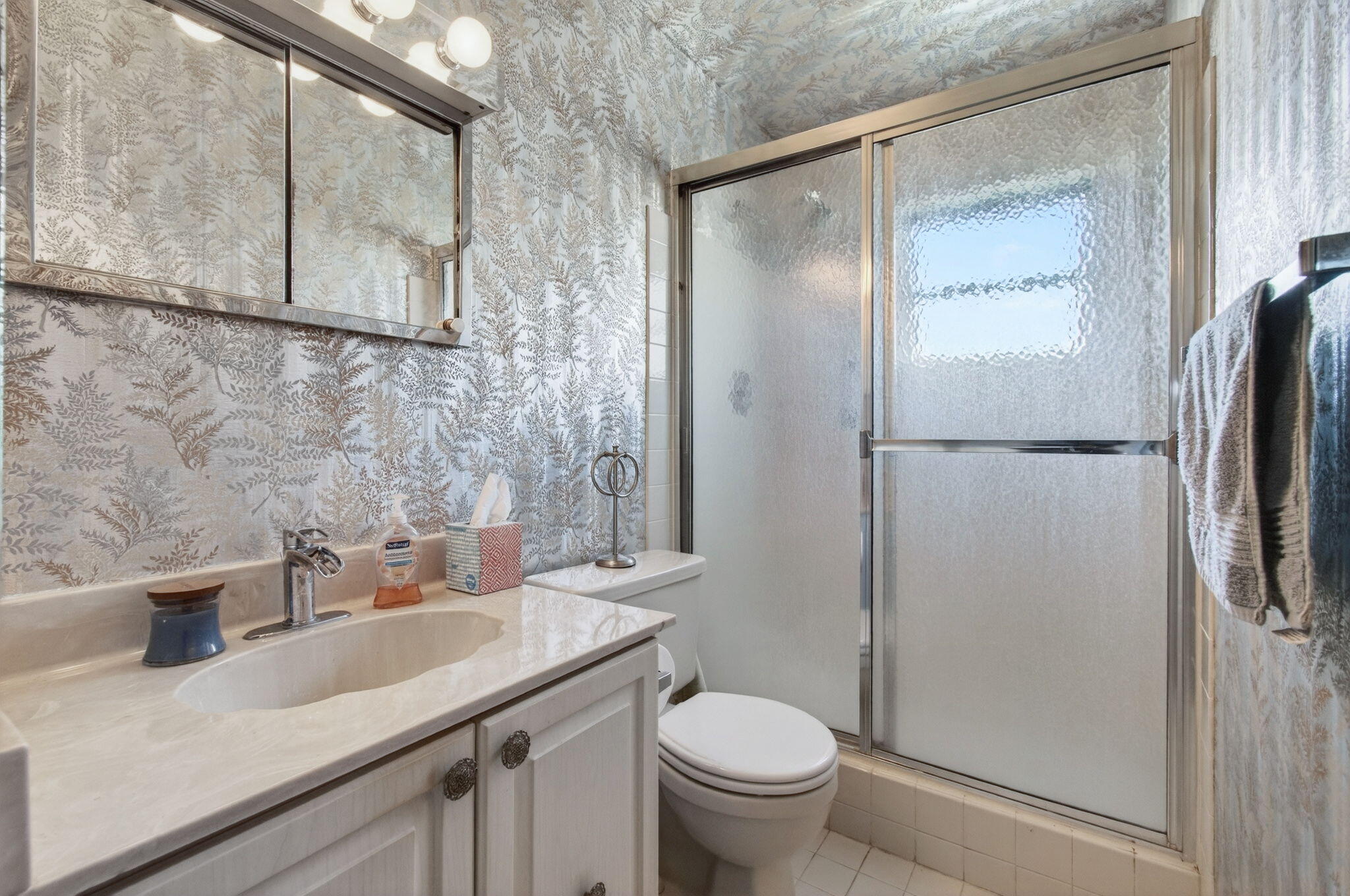 GREENTREE VILLAS CONDO - Residential Lease