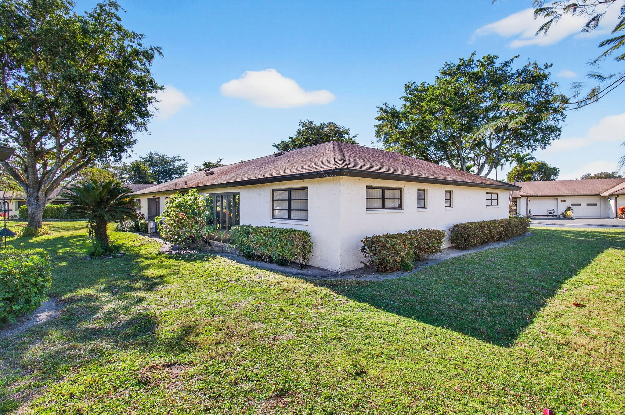 GREENTREE VILLAS CONDO - Residential Lease