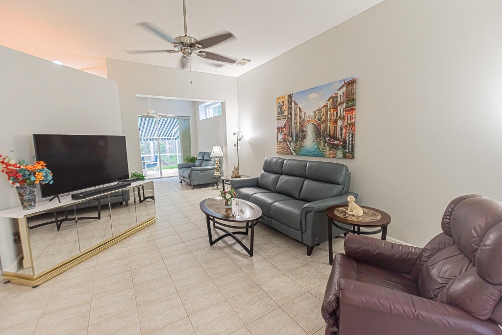 Photo of 731 SW San Salvador Cove, Port Saint Lucie, FL 34986 (MLS # R11114640)