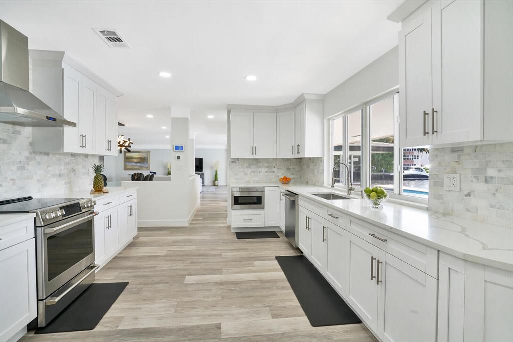 LANDINGS FIRST SEC - Residential