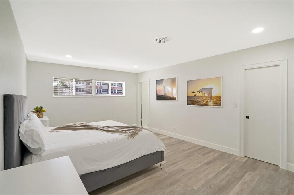 LANDINGS FIRST SEC - Residential