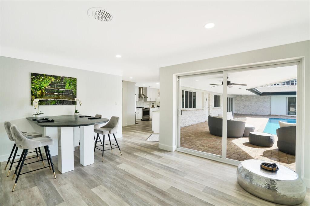 LANDINGS FIRST SEC - Residential