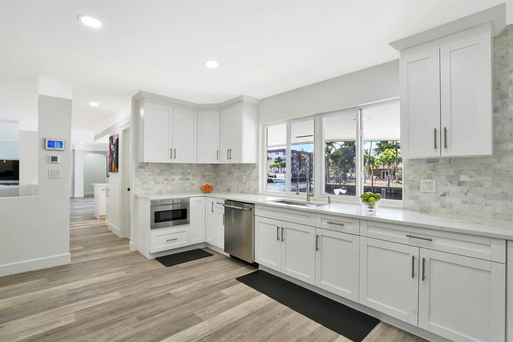 LANDINGS FIRST SEC - Residential