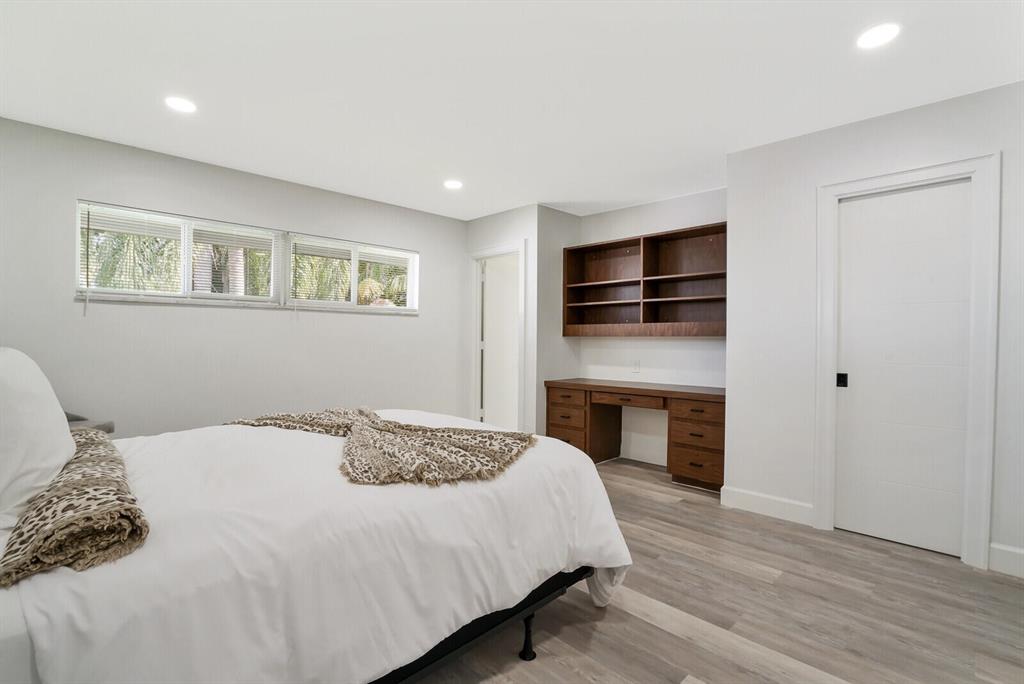 LANDINGS FIRST SEC - Residential