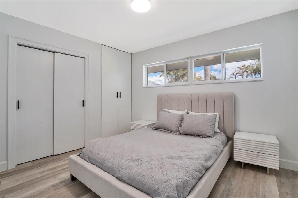 LANDINGS FIRST SEC - Residential