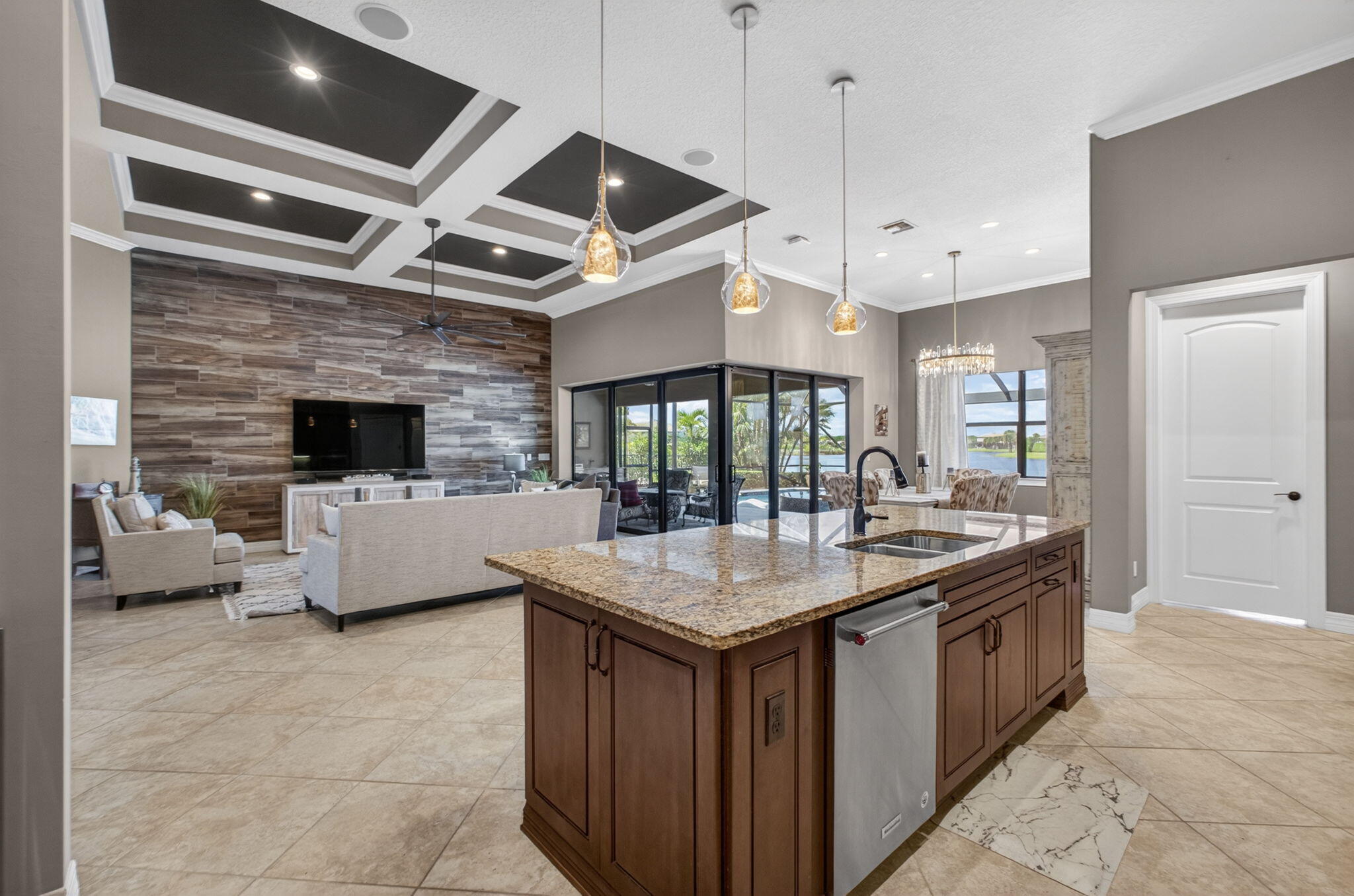SONOMA ISLES - Residential