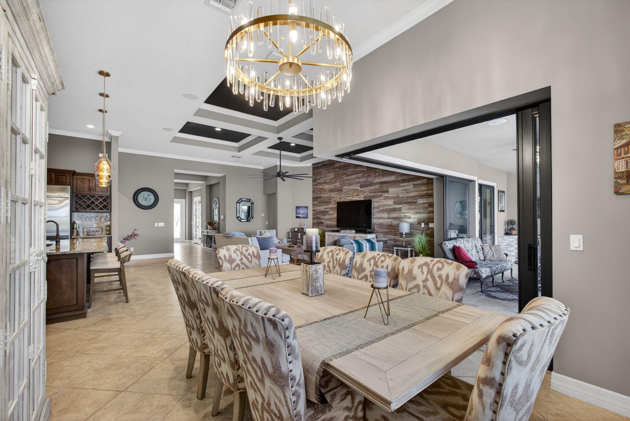 SONOMA ISLES - Residential