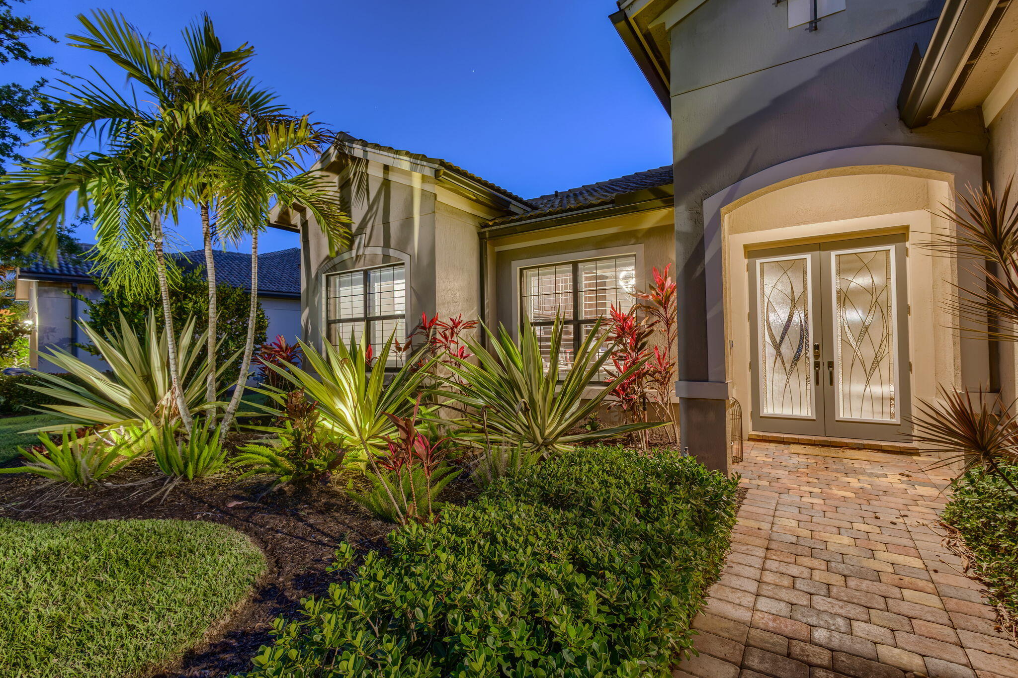 SONOMA ISLES - Residential