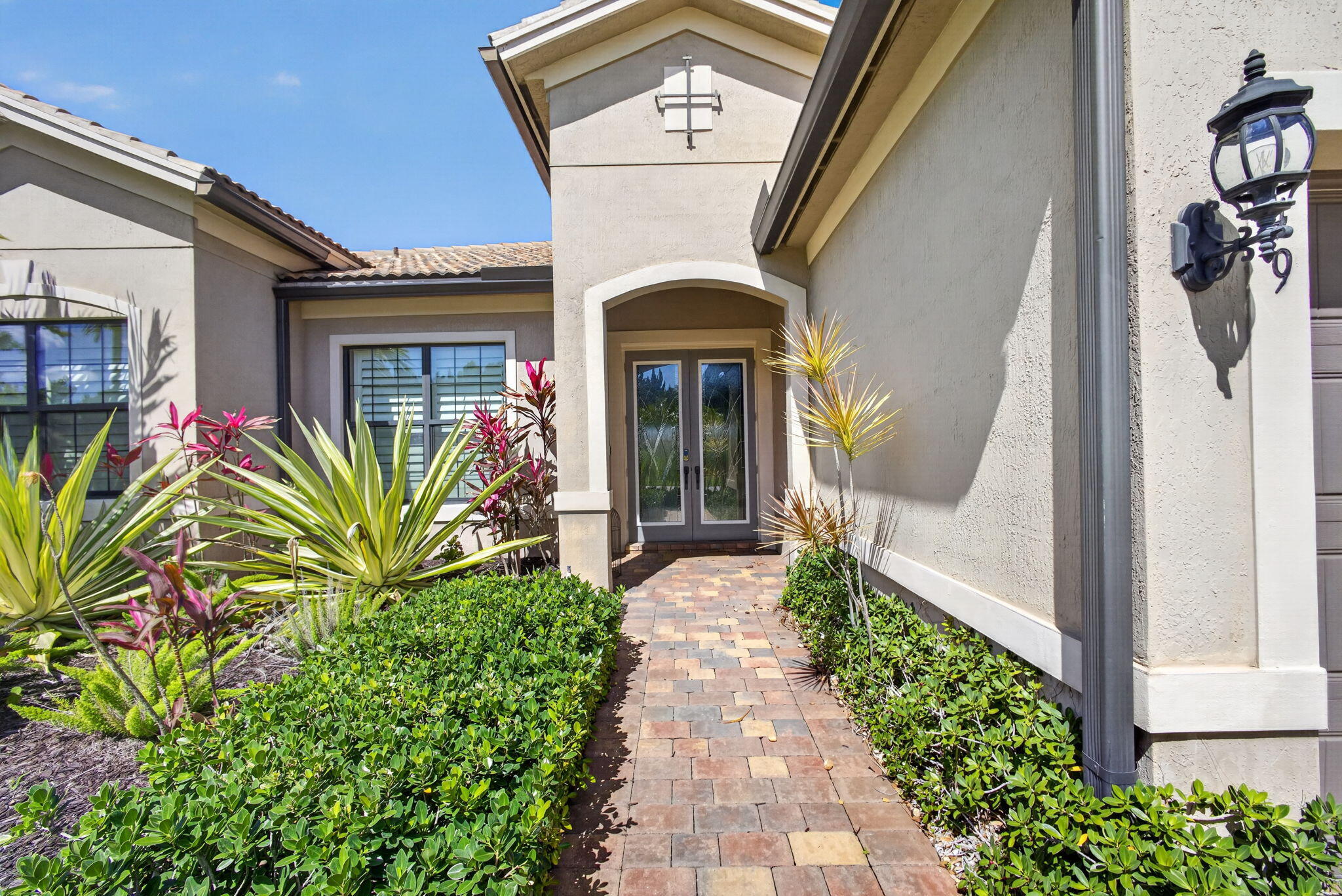 249 Sonoma Isles Circle