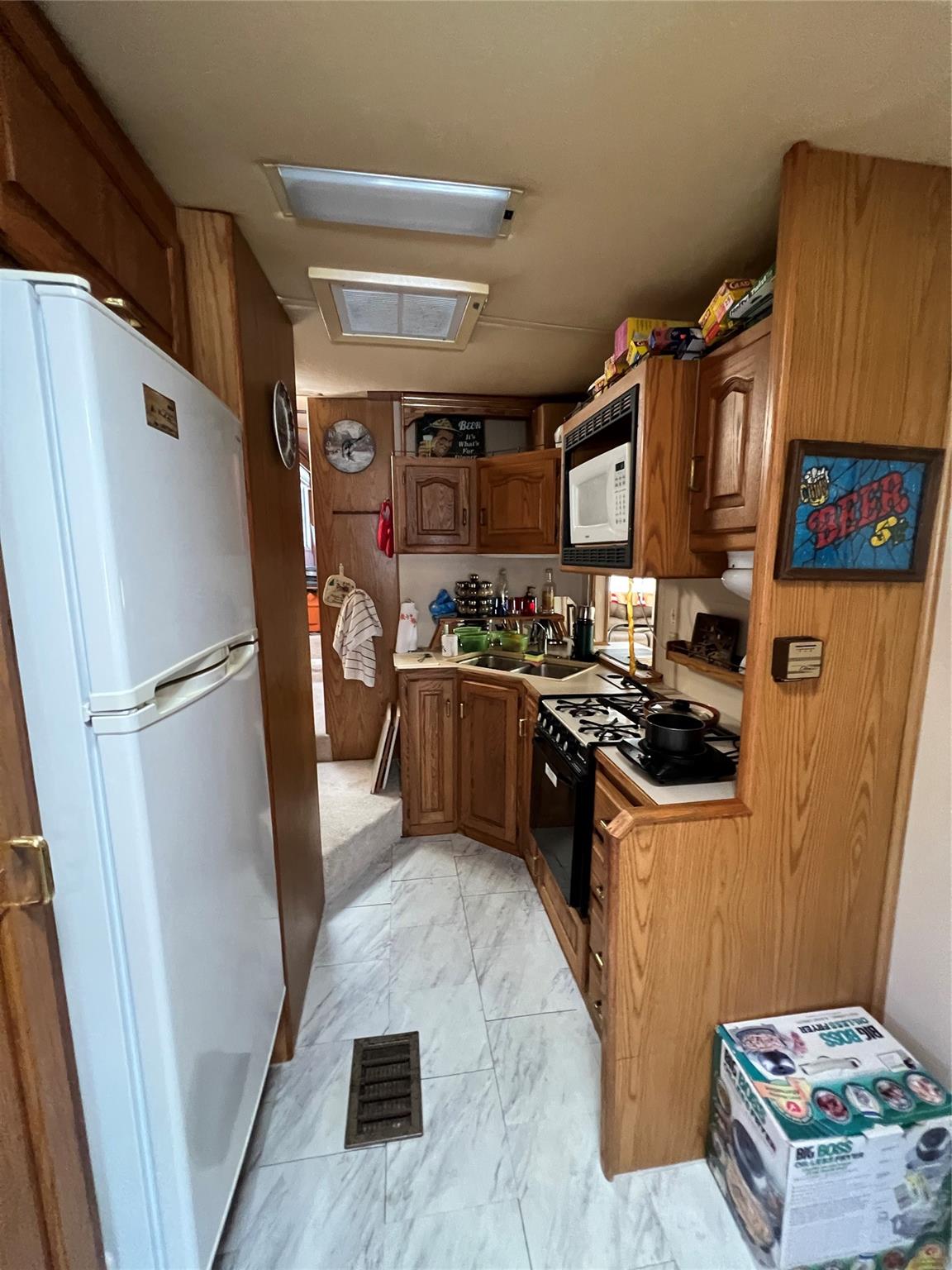 Ancient Oaks RV Residence - Residential