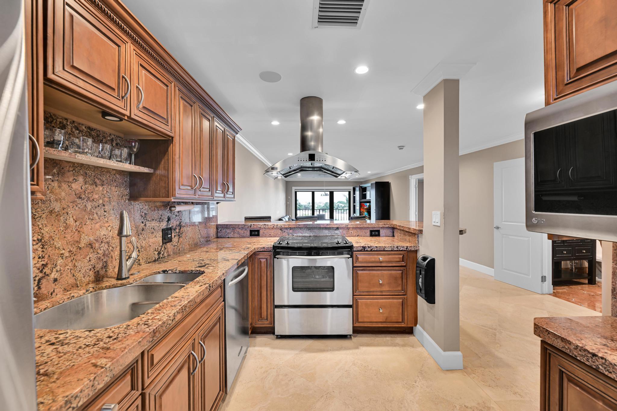 3605 S Ocean Boulevard 534