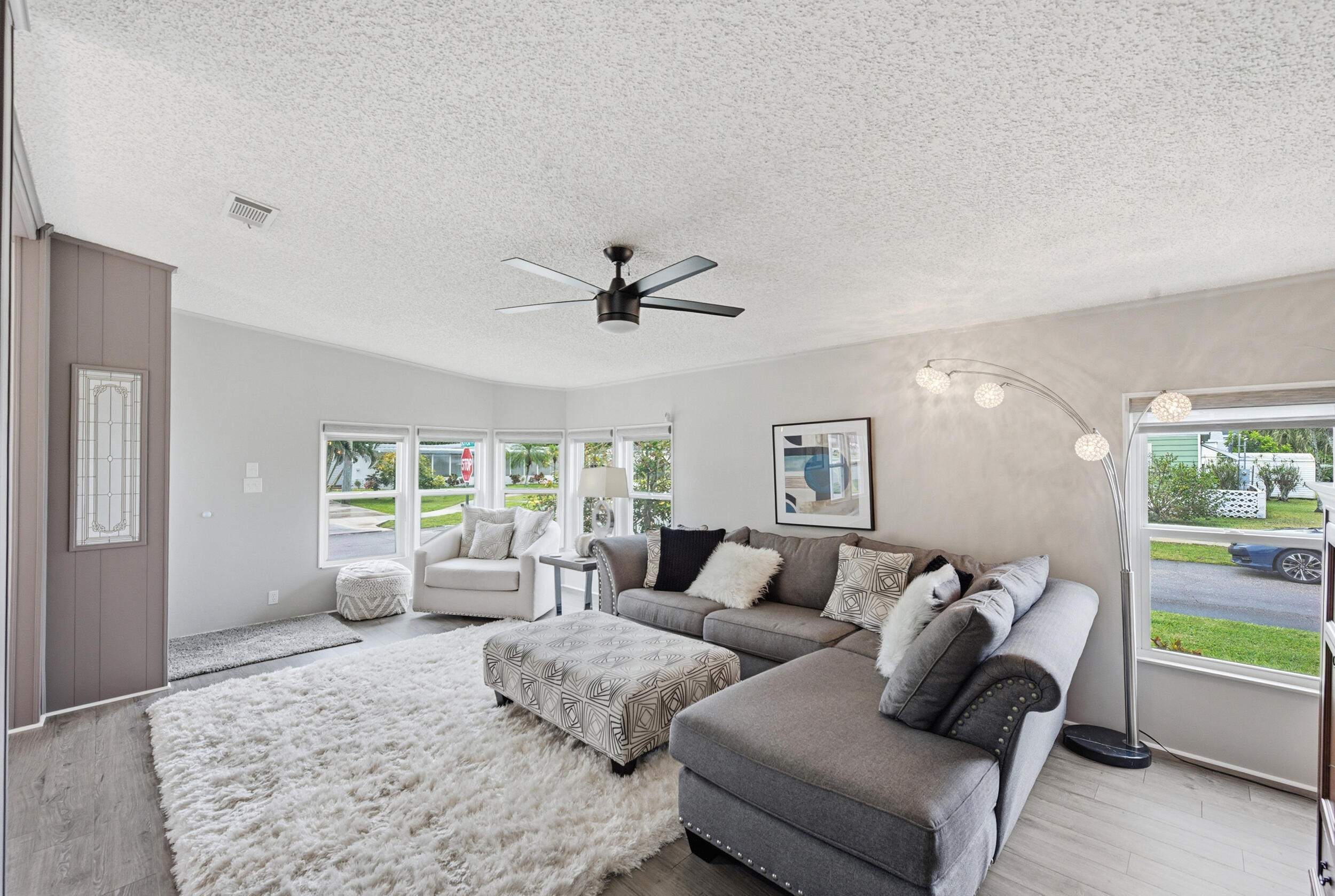 TROPICAL BREEZE ESTATES - Residential