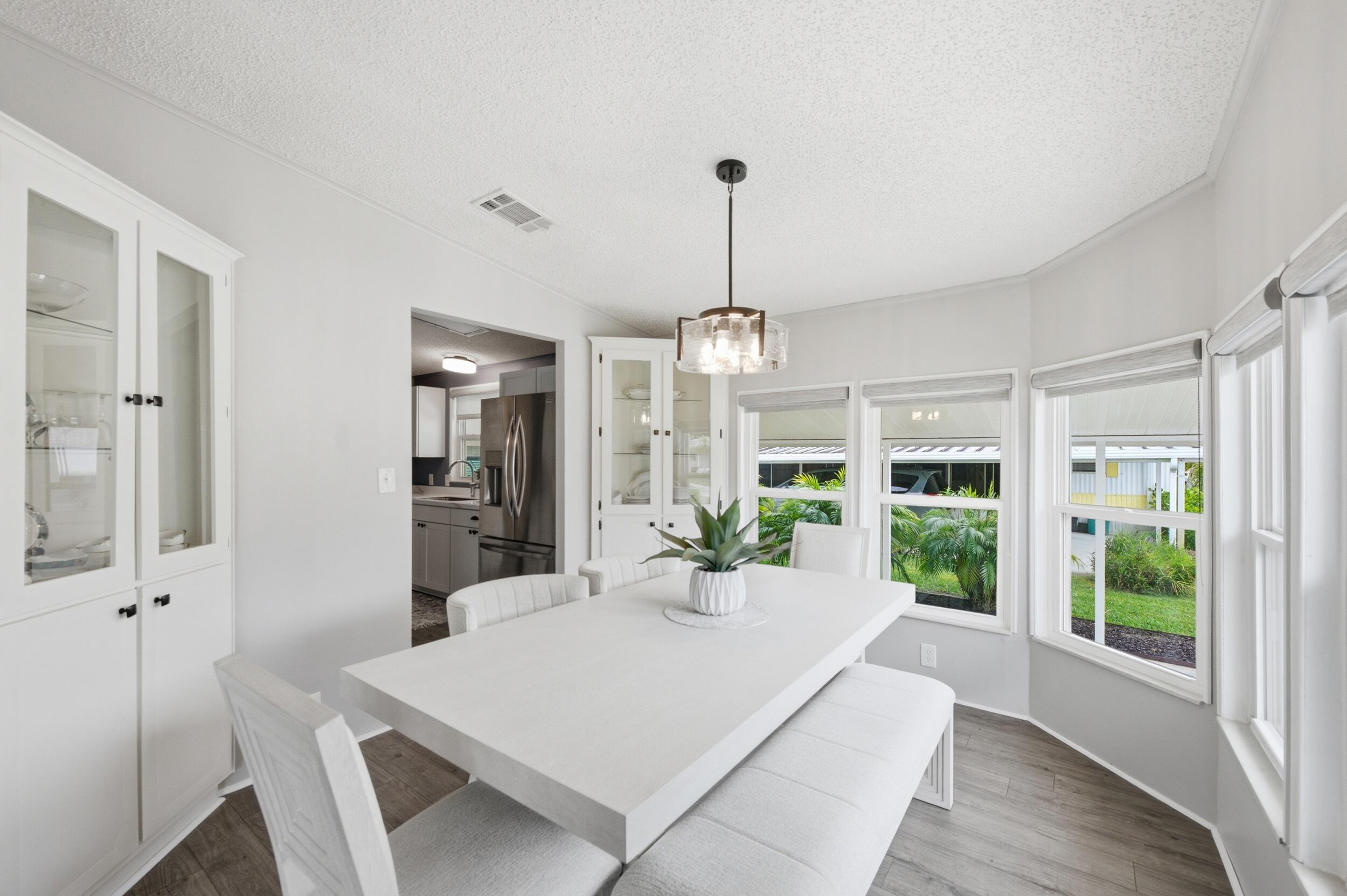 TROPICAL BREEZE ESTATES - Residential