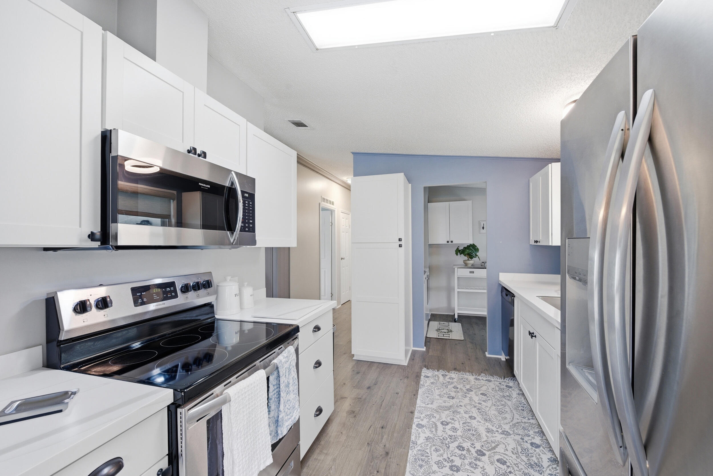 TROPICAL BREEZE ESTATES - Residential