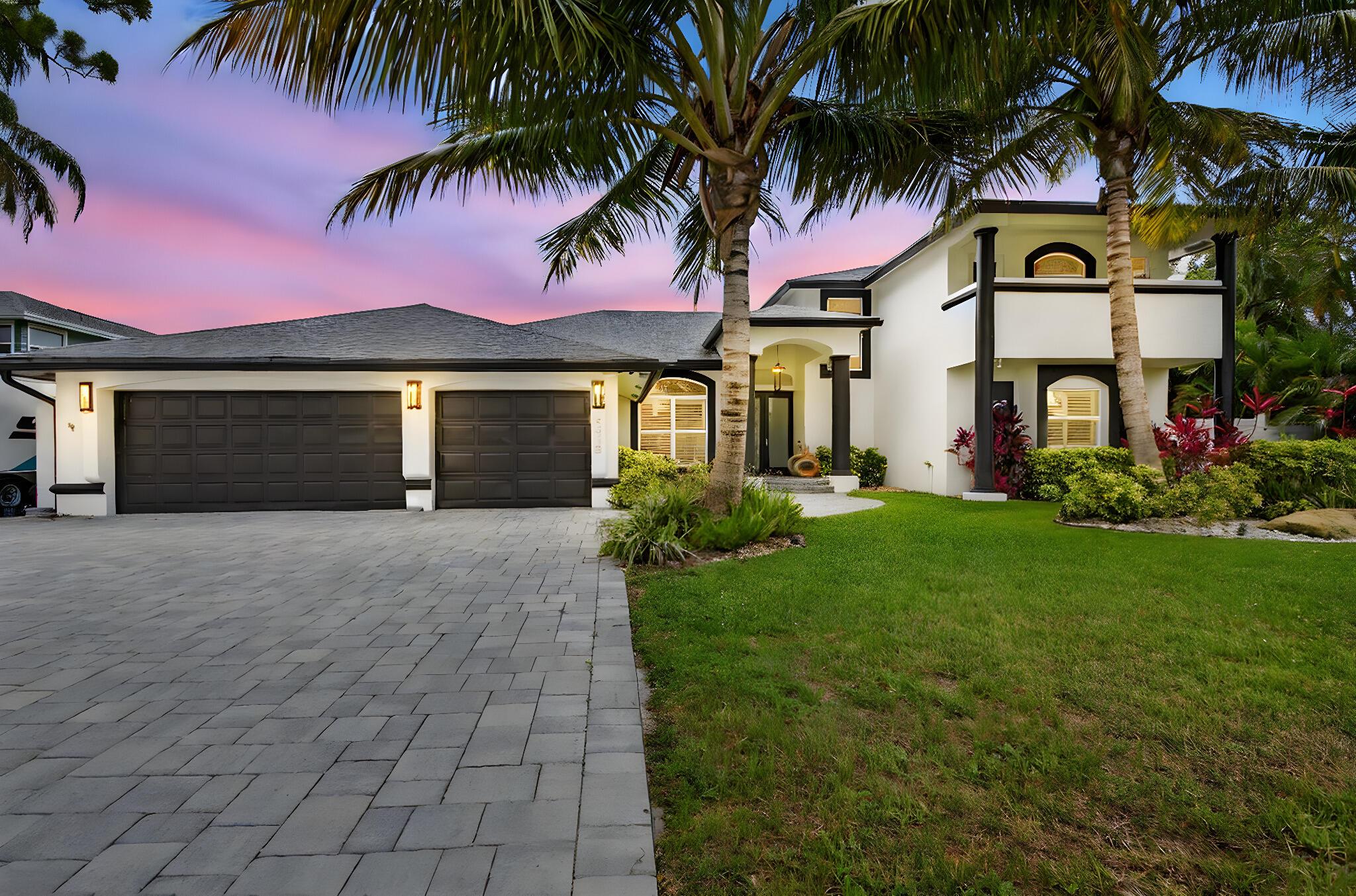 4315 Caryota Drive, Boynton Beach, FL, 33436/$1,450,000 1 4315 Caryota Drive
