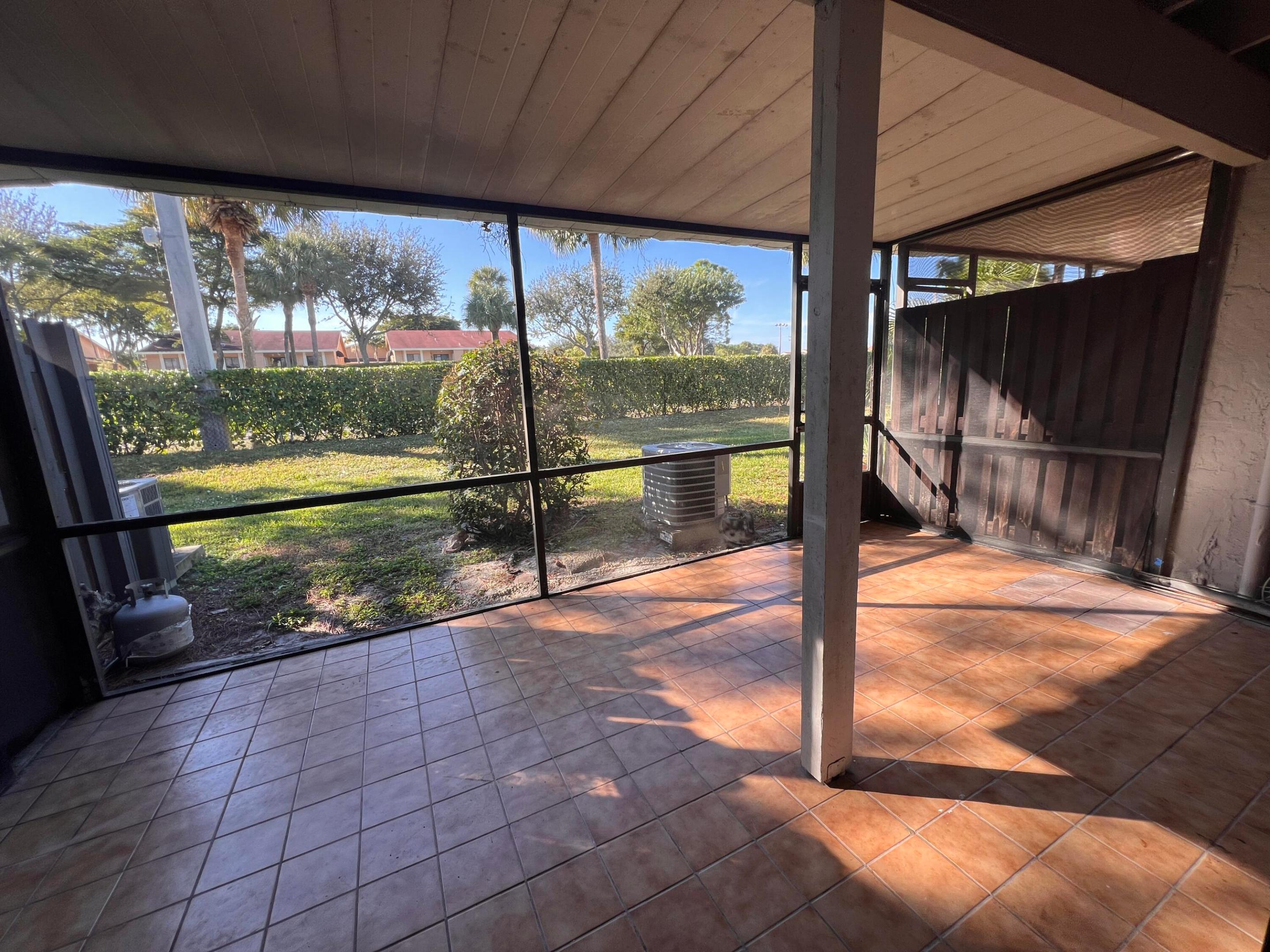 CANALAKE - Residential Lease