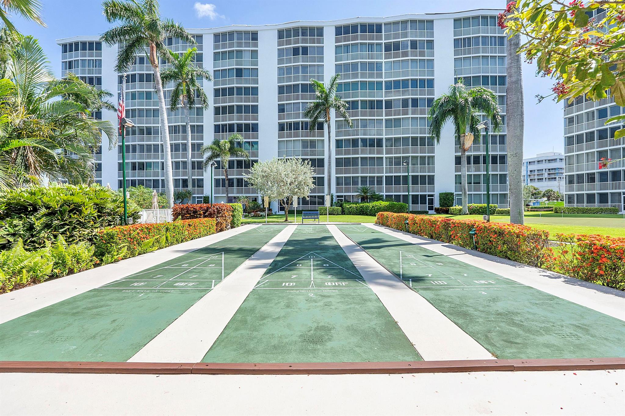 SEAGATE OF HIGHLAND CONDO - Residential Lease