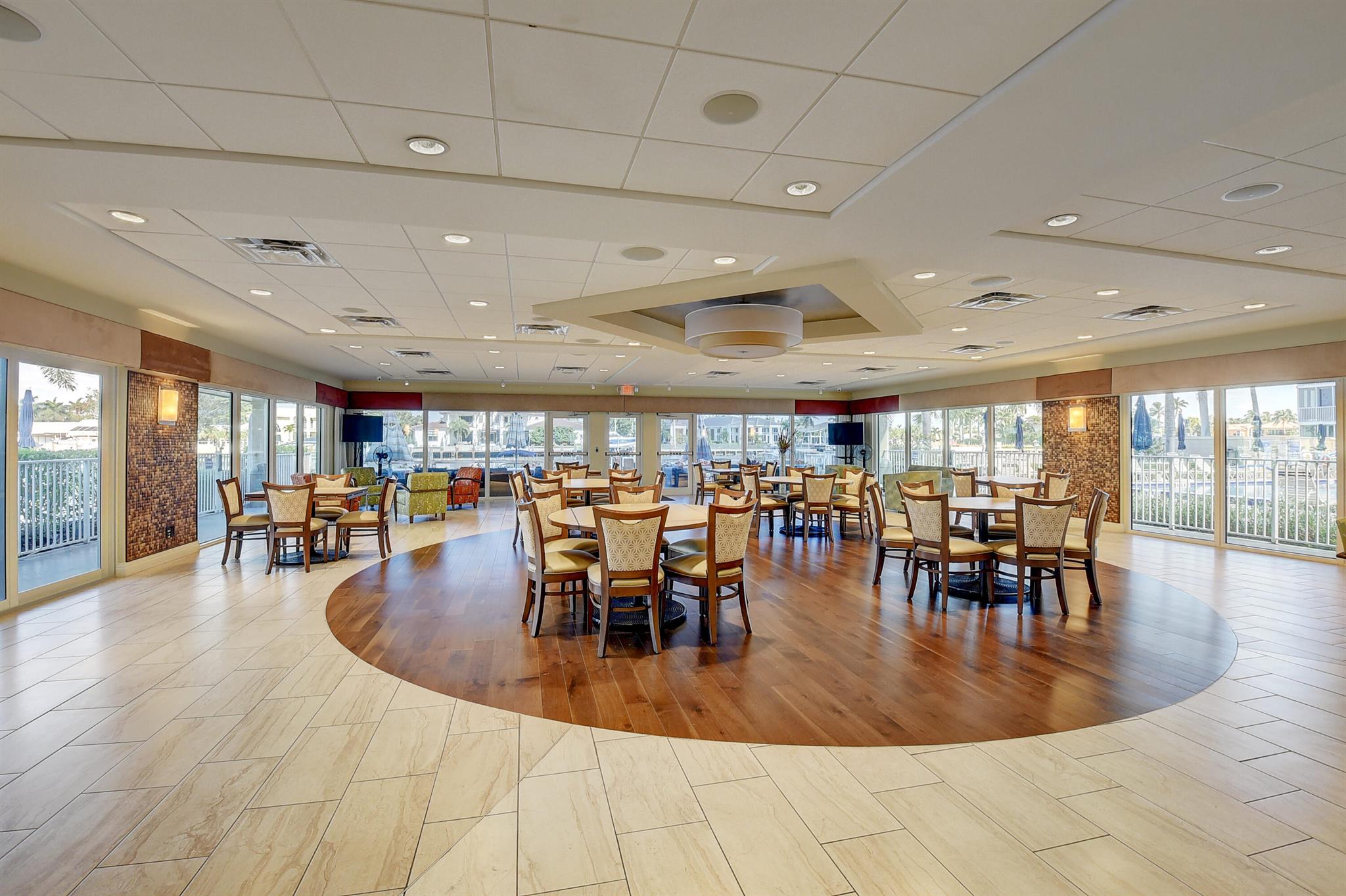 SEAGATE OF HIGHLAND CONDO - Residential Lease