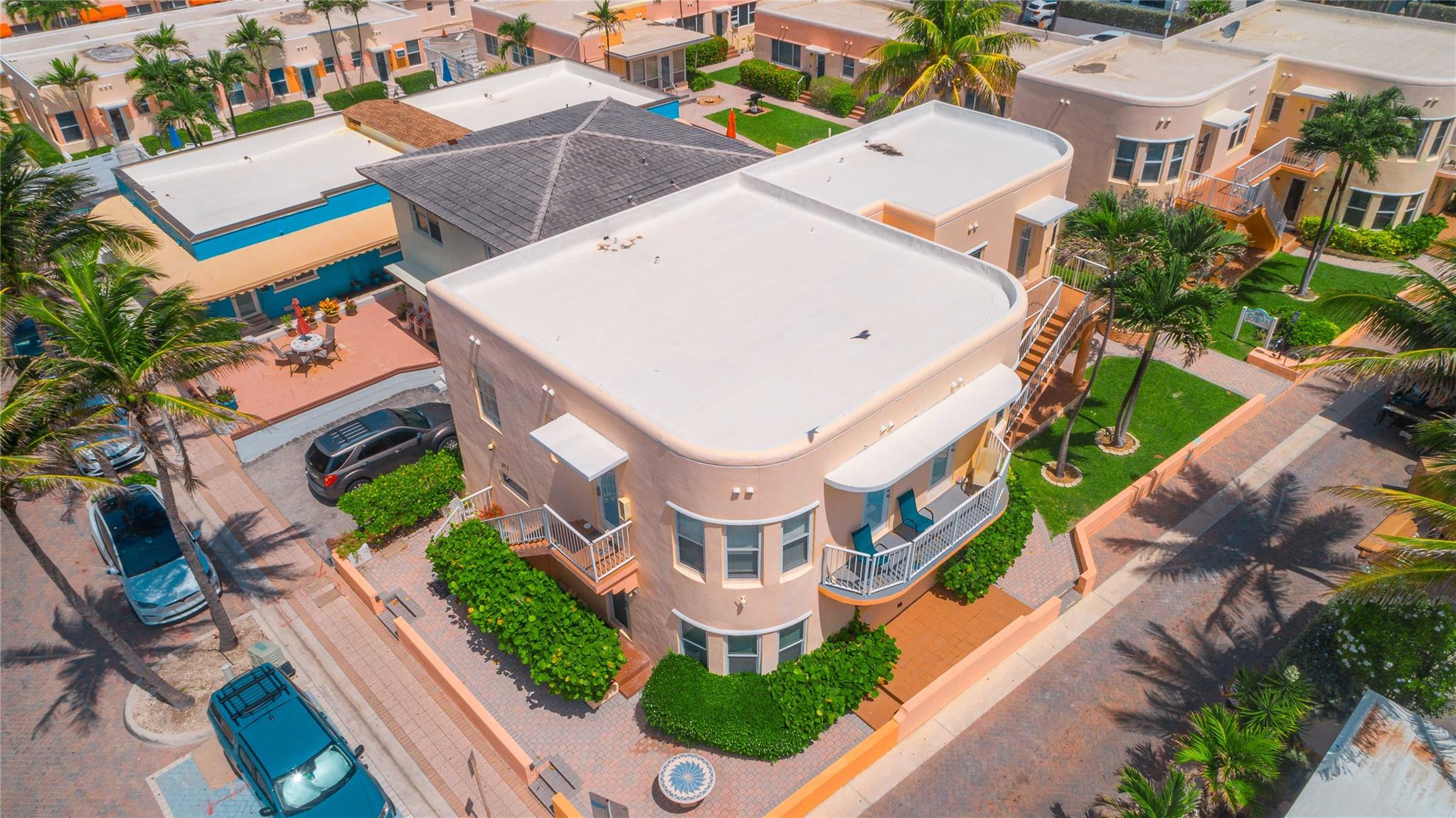 Opportunity to own an updated 1/1 beachfront condo. This exceptional residence boasts an enviable location, offering panoramic views of the iconic Hollywood Beach Broadwalk and the sparkling Atlantic Ocean.
Step inside to a renovated kitchen and bathroom, with tile flooring throughout. Washer and dryer are located within the unit. Hurricane impact windows and doors for safety and security. Building is well maintained with no assessments. Affordable monthly fee.
This property presents investment opportunity with no rental restrictions, allowing for immediate short-term or long-term leasing. Capitalize on the strong demand for beachfront accommodations and unlock the full potential of this prime location.