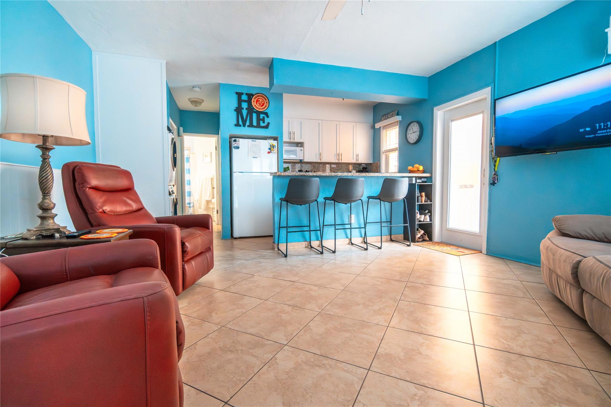 311 Connecticut St 4