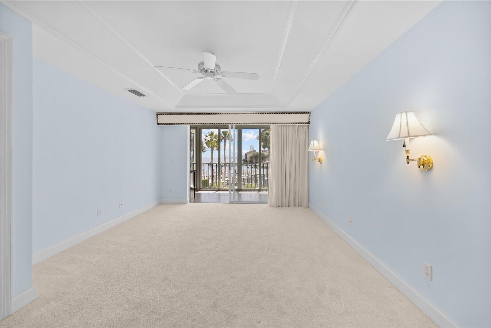 """POINTES #2 CONDO, THE""" - Residential