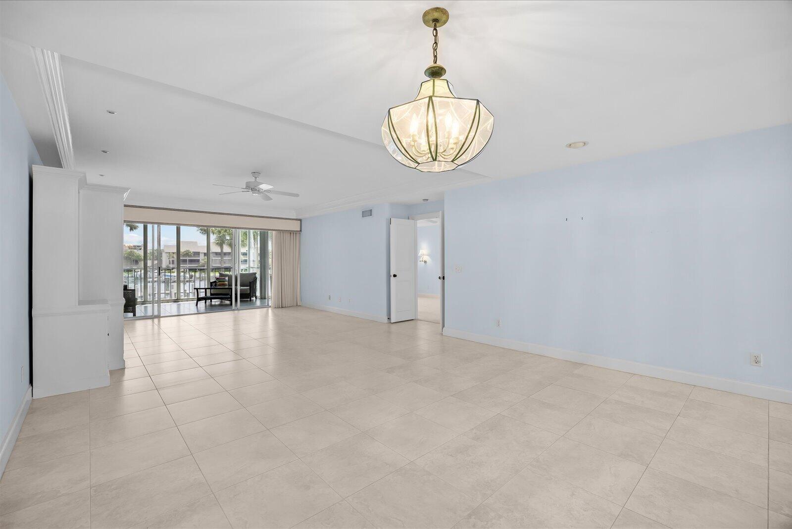 """POINTES #2 CONDO, THE""" - Residential