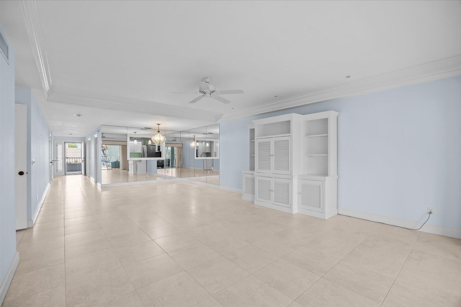 """POINTES #2 CONDO, THE""" - Residential