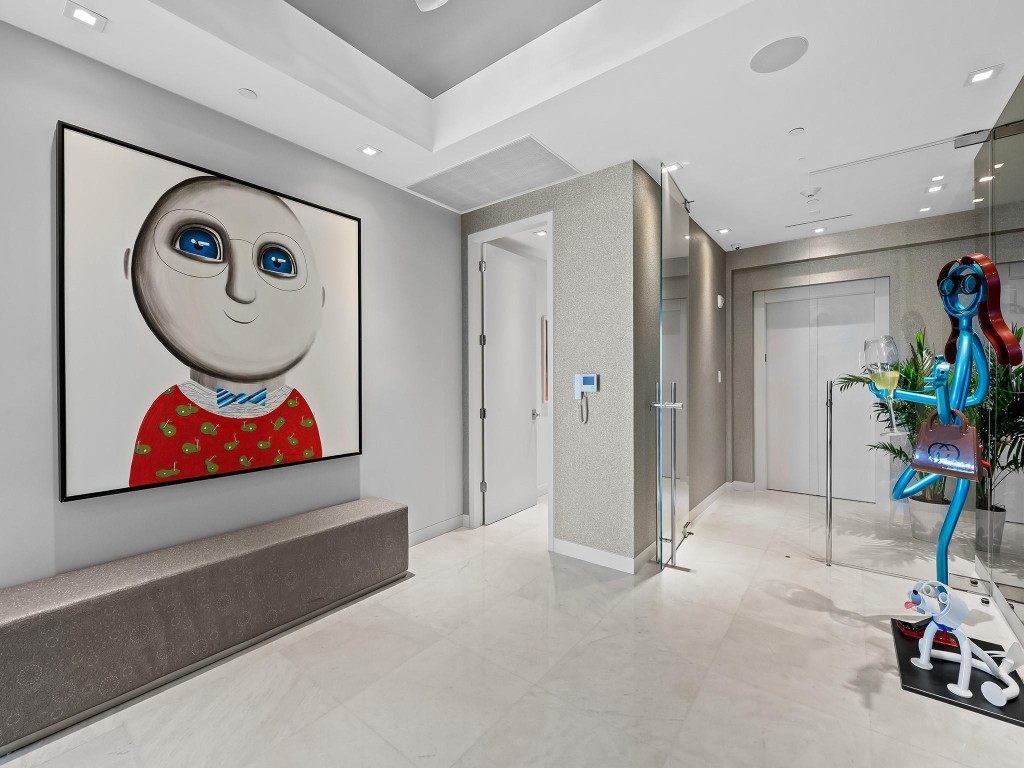 AquaMar Las Olas - Residential