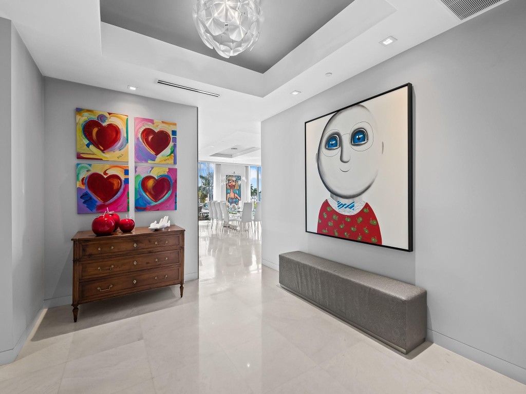 AquaMar Las Olas - Residential