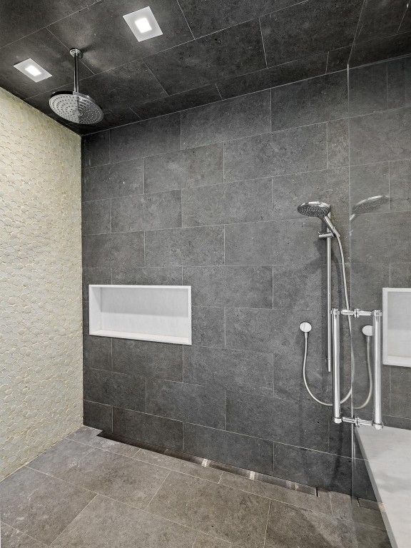 AquaMar Las Olas - Residential