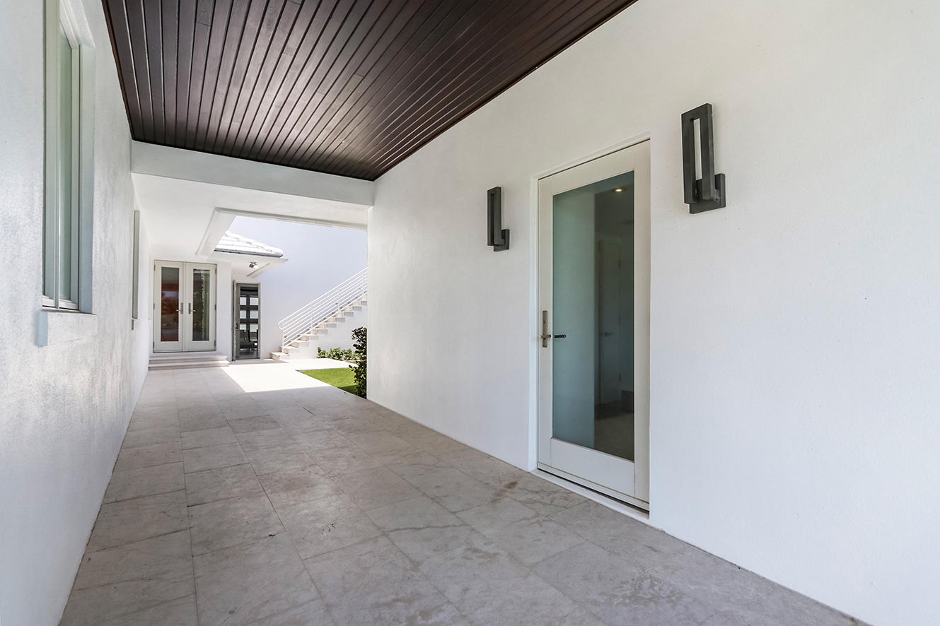 POINT MANALAPAN 1 - Residential