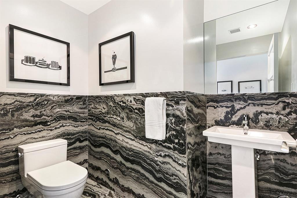 POINT MANALAPAN 1 - Residential