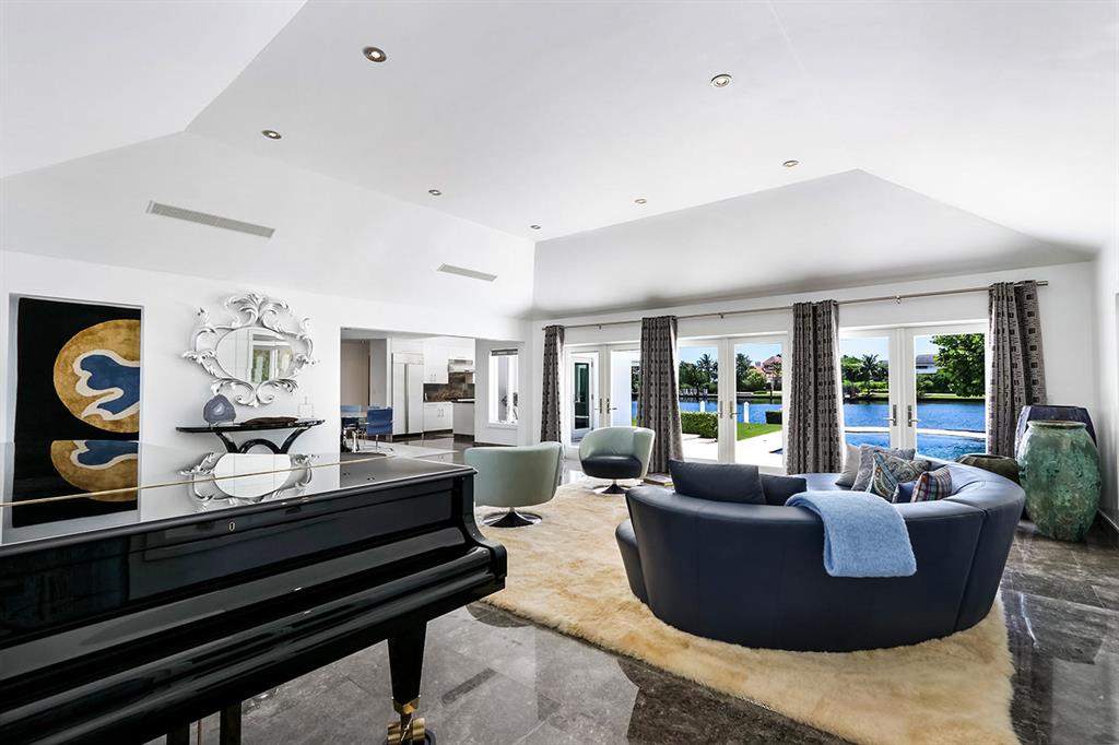 POINT MANALAPAN 1 - Residential