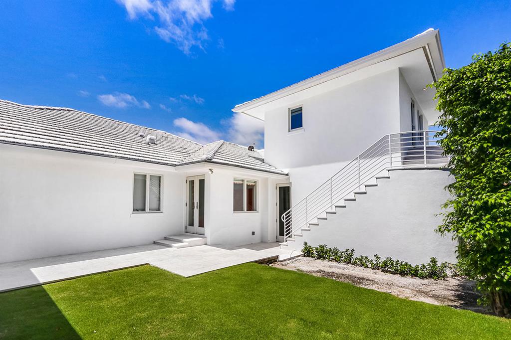 POINT MANALAPAN 1 - Residential