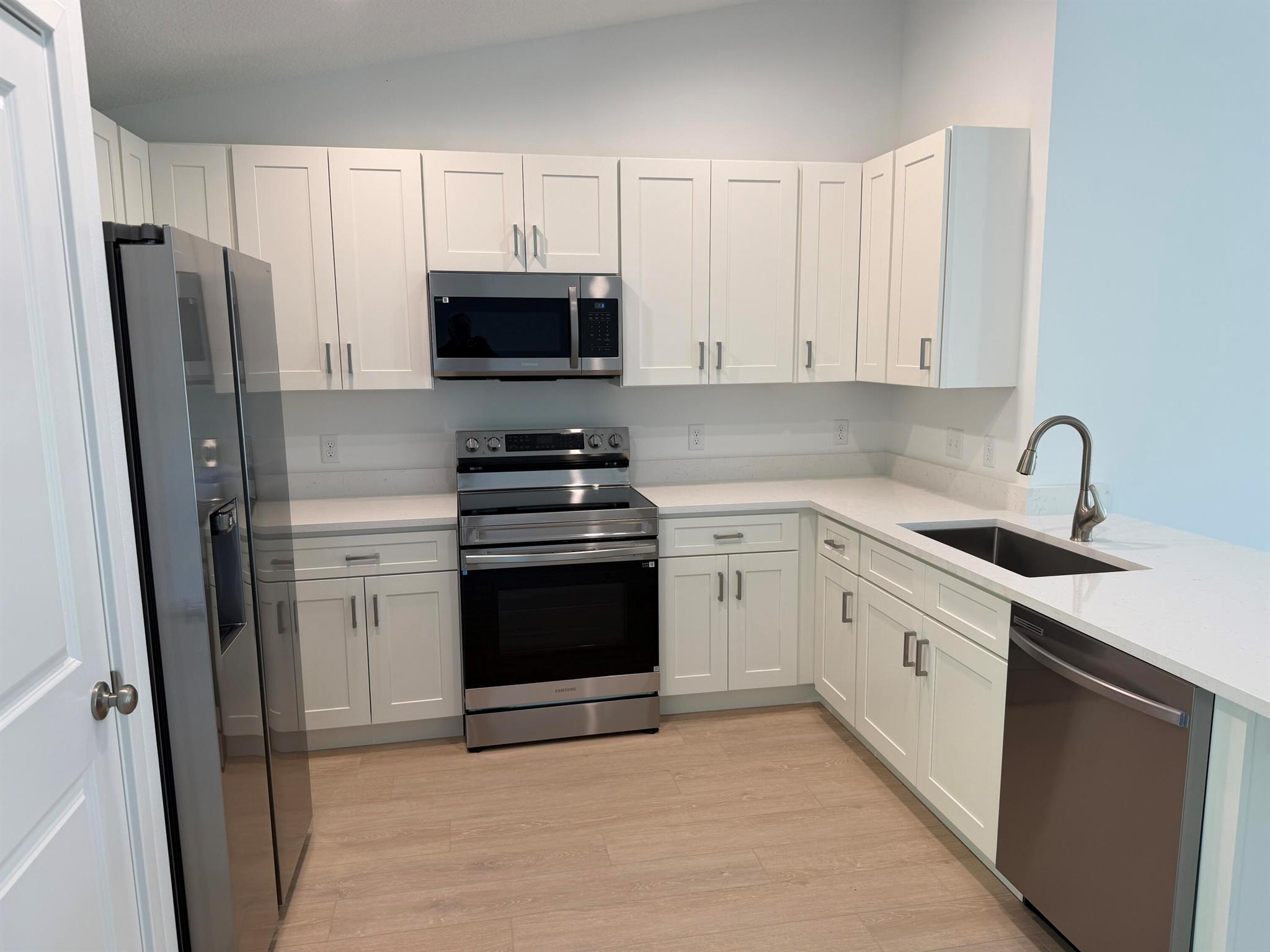 VERO BEACH HIGHLANDS UNIT - Residential