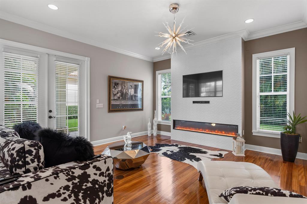 PL 20 CITY OF ATLANTIS - Residential