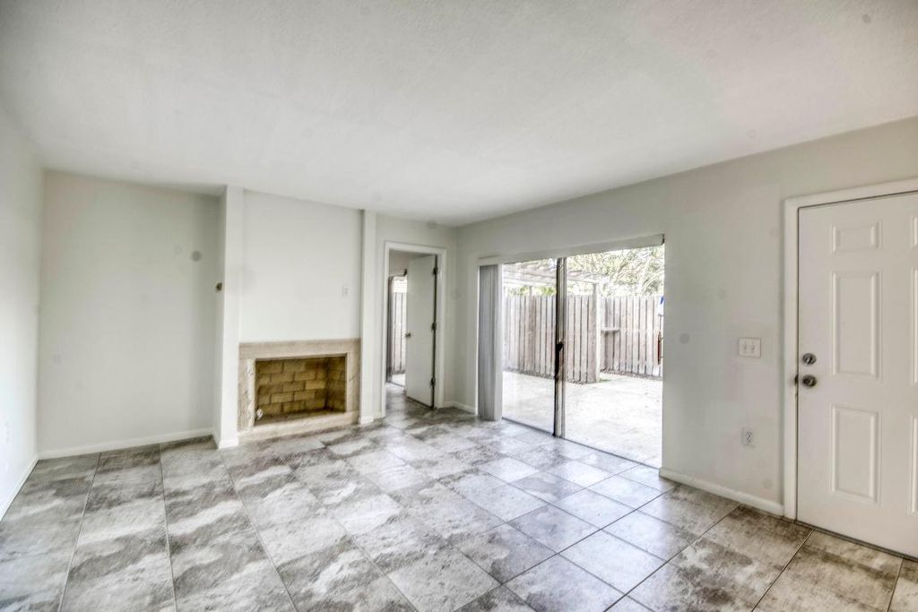 Photo of 1607 16th Lane, Palm Beach Gardens, FL 33418 (MLS # R11157422)