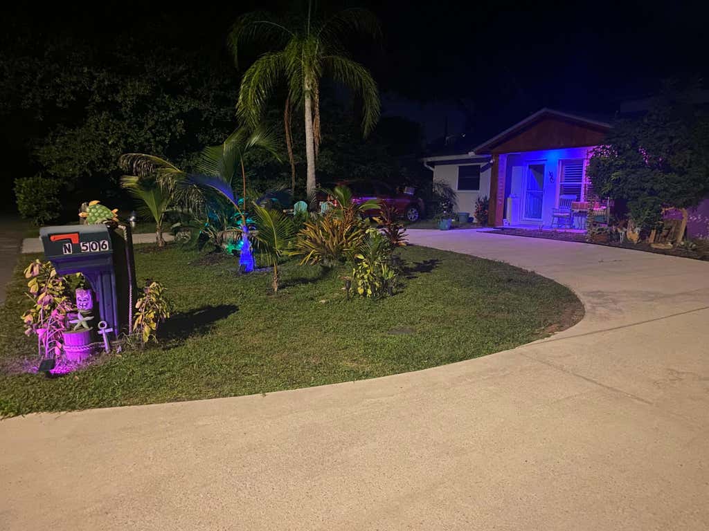 Photo of 506 SW N Riverpoint Drive, Stuart, FL 34994 (MLS # B26056697)
