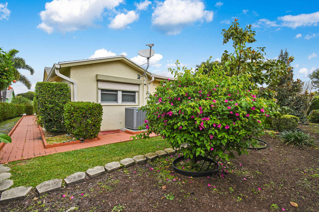 LUCERNE HOMES EAST 4 - Residential