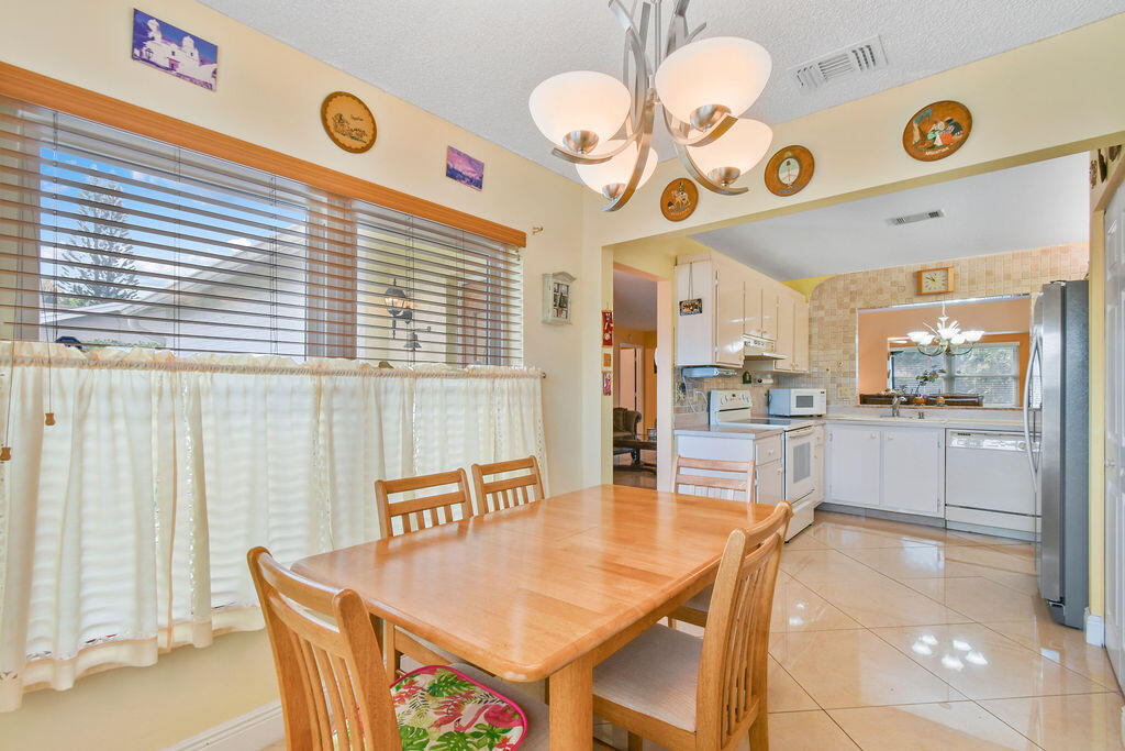 LUCERNE HOMES EAST 4 - Residential