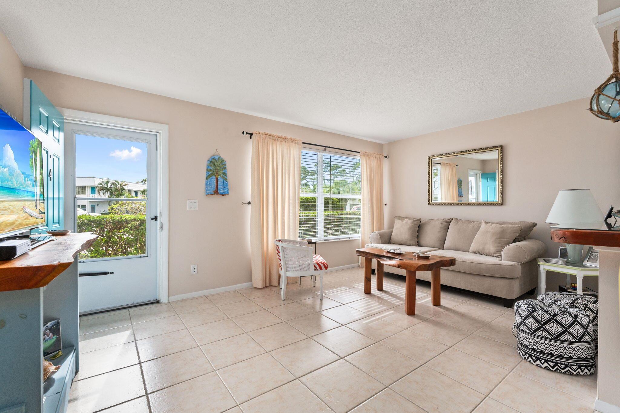 CEDAR POINTE CONDO - Residential