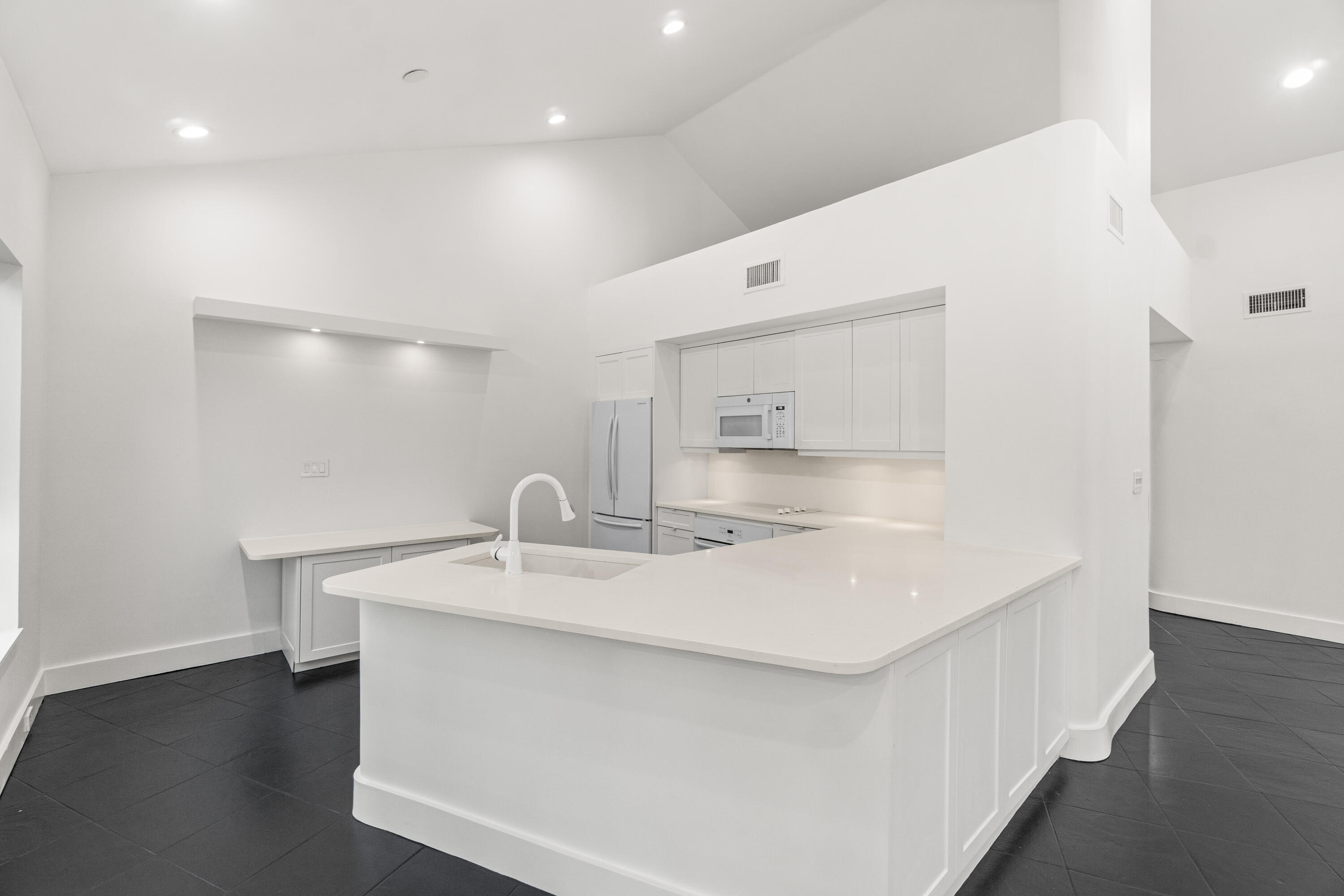 SEAGATE GOLF AT THE HAMLET - Residential