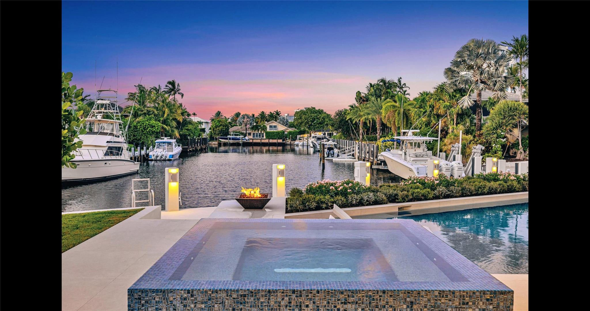 Isla Bahia 47-27 B - Residential