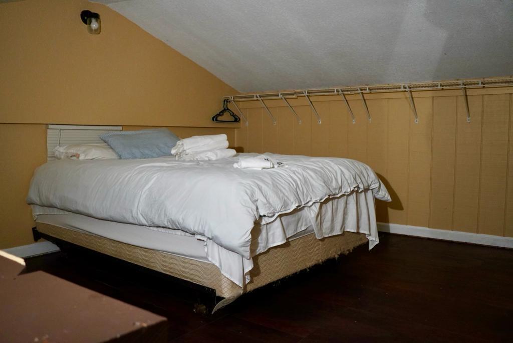 LOXAHATCHEE GROVES IN - Residential Lease